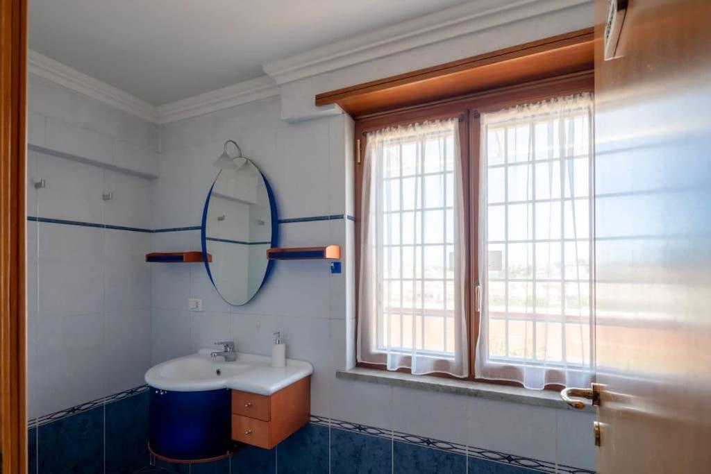 Attico Per Quattro Persone Sulla Nomentana, Wi-Fi, Aria Condizionata Apartment Rome Bagian luar foto